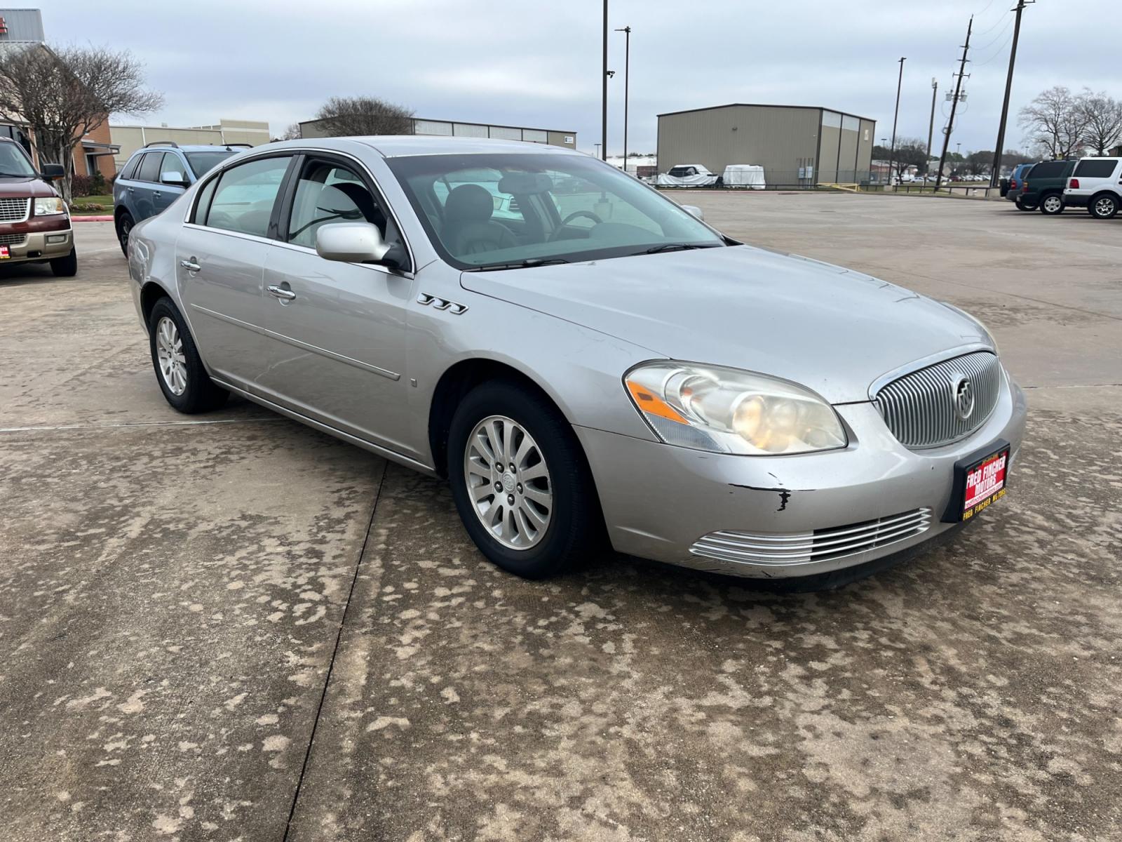 2006 SILVER /gray Buick Lucerne CX (1G4HP57266U) with an 3.8L V6 OHV 12V engine, 4-Speed Automatic Overdrive transmission, located at 14700 Tomball Parkway 249, Houston, TX, 77086, (281) 444-2200, 29.928619, -95.504074 - Photo #0